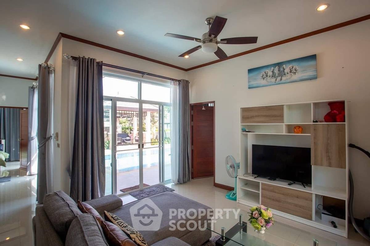 รูป คอนโด 3 ห้องนอน 150 ตร.ม. ขาย Beach 7 Condominium ใกล้หาดจอมเทียน (ID 2673223) - รูปที่ 13/31