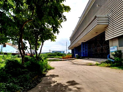 ขายโรงงาน : ขายที่ดินพร้อมโรงงานติดถนนพระราม 2 สายธนบุรี-ปากท่อ สมุทรสาคร ขนาด 93-3-61 ไร่