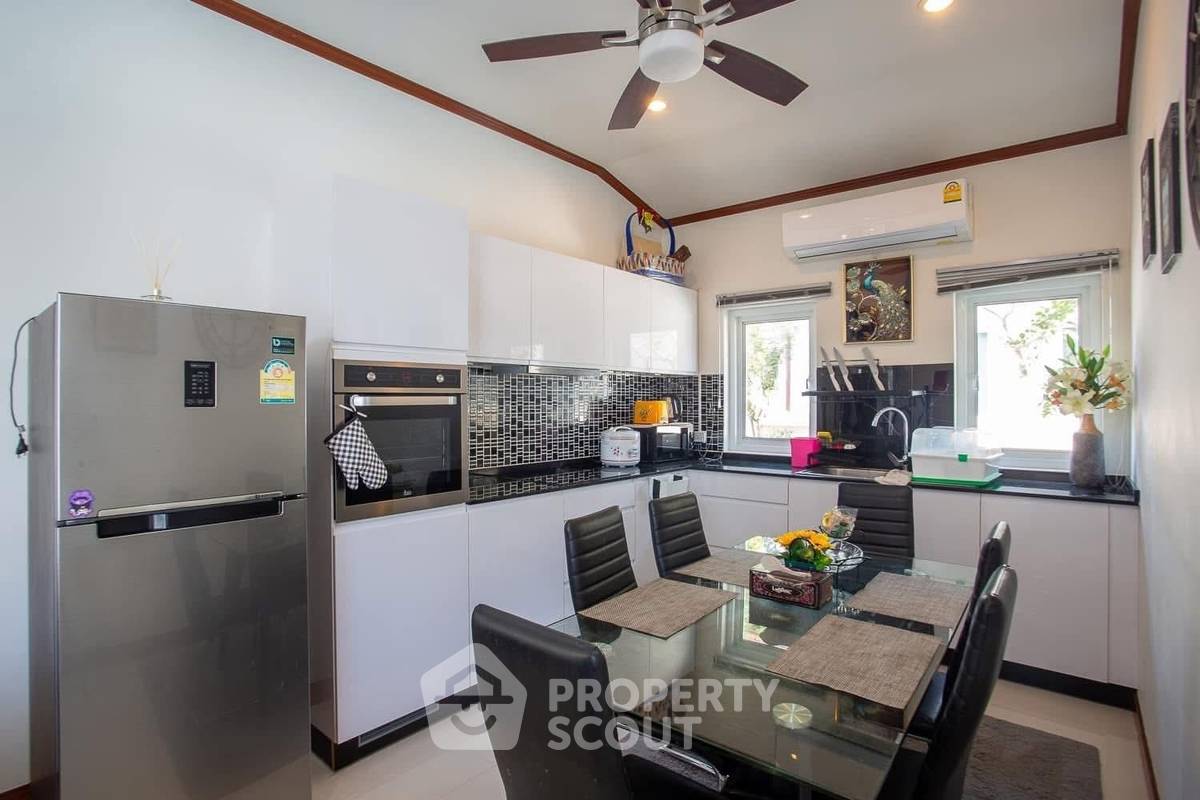 รูป คอนโด 3 ห้องนอน 150 ตร.ม. ขาย Beach 7 Condominium ใกล้หาดจอมเทียน (ID 2673223) - รูปที่ 12/31