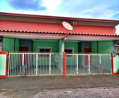 Townhouses for sale Satun : FOR SALE  TOWNHOUSE PROPERTY  1600000 BAHT.