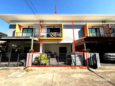 ทาวน์โฮม นิคมอุตสาหกรรม อีสเทิร์นซีบอร์ด : ทาวน์เฮ้าส์ 20.7 ตร.วา มณีรินทร์ โมเดิร์นโฮม บ่อวิน ศรีราชา ชลบุรี 1.9M