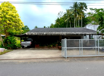 Land for sale Sadao Songkhla : FOR SALE  LAND PROPERTY  2711000 BAHT.