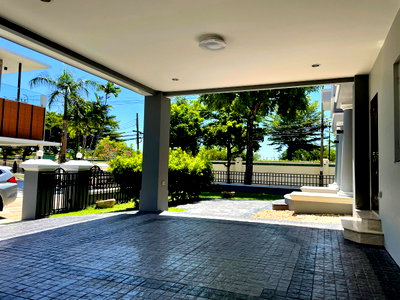 บ้านเดี่ยว บางบอนใต้ : 🔥 ขายบ้านเดี่ยว ลดาวัลย์ เลคโคโลเนียล (Ladawan Lake Colonial) แบรนด์ท็อป Land & Houses | แปลงมุม ทิศเหนือ | 13.8 ล้าน 🚗