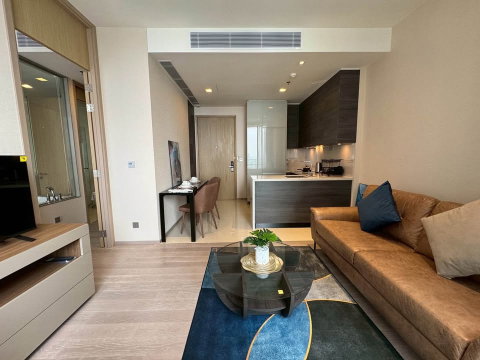 ที่สุดของความหรูหราใจกลางอโศก! ✨ The ESSE Asoke ชั้น 27 วิวสวยพร้อมอยู่ ราคาพิเศษ 42,000 บ./เดือน 🏙️ รีบจองก่อนใคร! 💖 (DSG459)