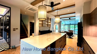 Townhouses for rent Watthana : 4-Bedroom Townhouse for Rent – Prompak Gardens, Thonglor