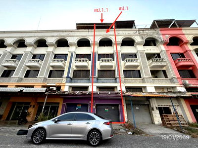 Shophouses for sale Kasetsart University Si Racha Campus : SHOP HOUSE 18 Sq.w. Si Racha Chonburi for 4.2M