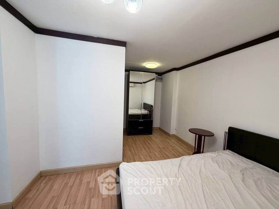 รูป คอนโดให้เช่า 2 ห้องนอน 77 ตร.ม. ฮิลล์ไซด์ คอนโดมิเนียม 3 ใกล้ นิมมานเหมินทร์ (ID 2674224) - รูปที่ 9/16