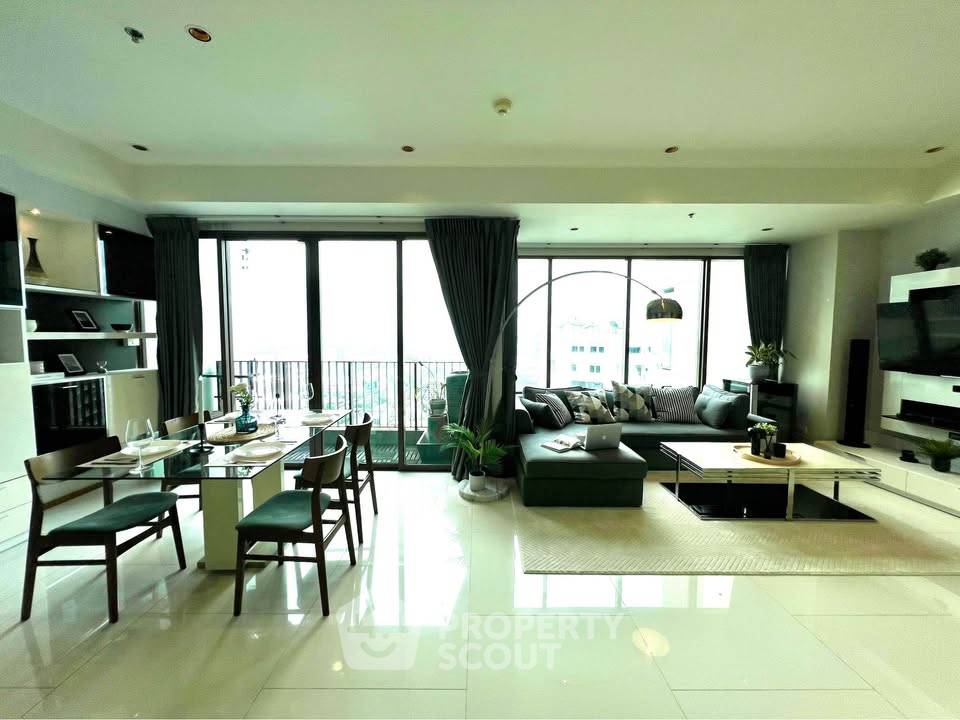 รูป คอนโด 2 ห้องนอน ขาย 108 ตร.ม. เดอะ เอ็มโพริโอ เพลส ใกล้ BTS พร้อมพงษ์ (ID 2675579) - รูปที่ 6/7