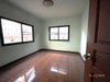 listing thumbnail image 35