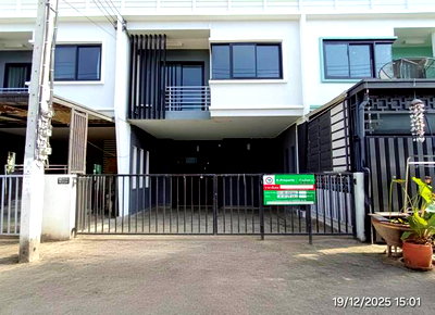 Townhouses for sale : TOWN HOUSE 18.6 Sq.w. Bang Bua Thong Nonthaburi for 2.2M