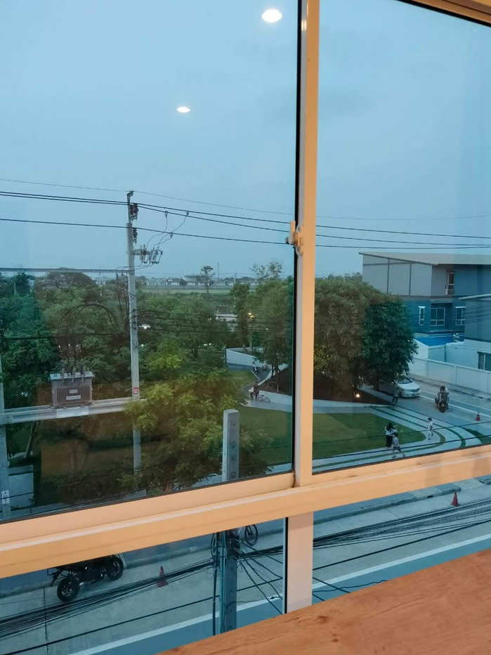 รูป 🏡🩷🍀ขายด่วน!!! บ้านทาวน์เฮ้าส์ 3 ชั้น โครงการสัมมากร อเวนิว สุวรรณภูมิ 4 ห้องนอน 4 ห้องน้ำ 2 ที่จอดรถ เฟอร์นิเจอร์ครบ - รูปที่ 18/41