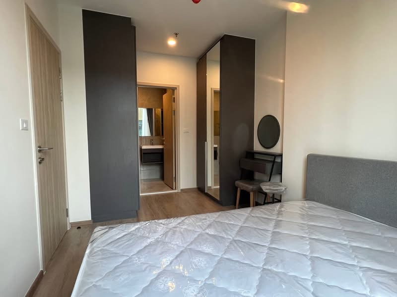 picture #S5788 For Rent Nue District R9 - 3/7