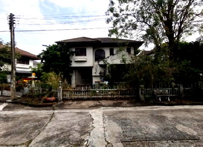 Houses for sale Nakhon Ratchasima Rajabhat University : FOR SALE  HOUSE PROPERTY  3360000 BAHT.