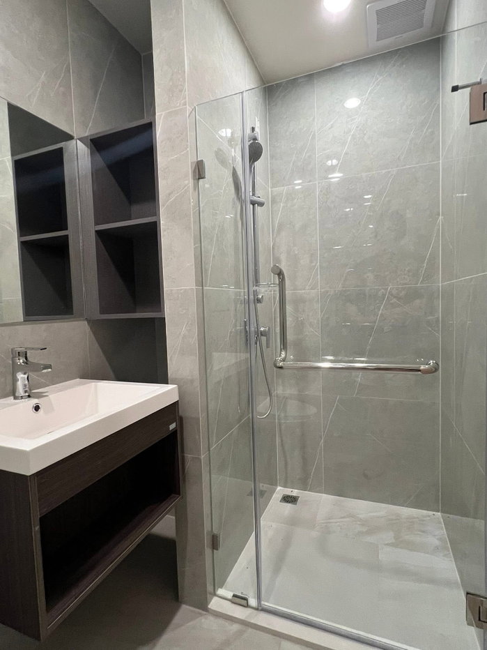 picture #S5788 For Rent Nue District R9 - 6/7