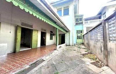 เช่าบ้านเดี่ยว วัน แบงค็อก   : ให้ เช่า บ้านหรูทรงไทยประยุกต์ Green Wooden House 478 ตรม 111 ตรว ใกล้ BRT สาทร