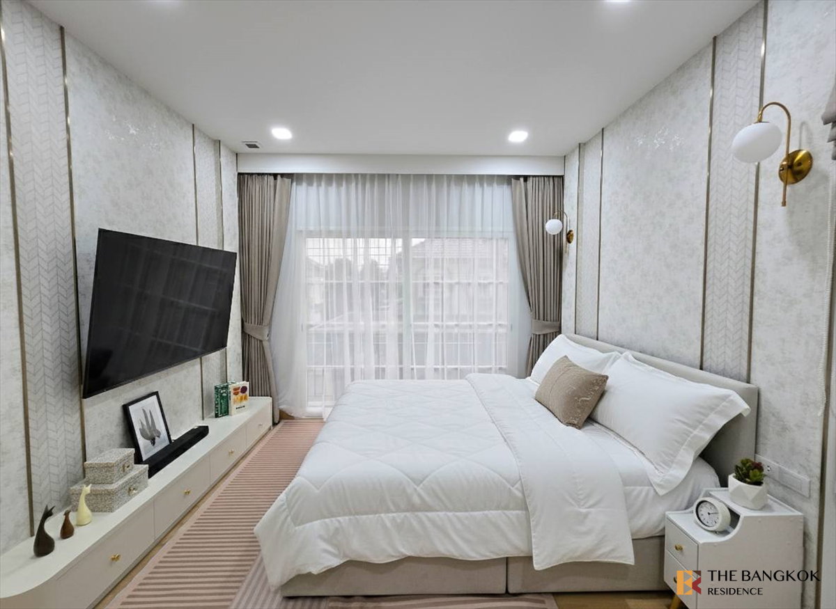 รูป 🏡 Grandio Bangna Km.5 - บ้านเดี่ยว 2 ชั้น ฟังก์ชั่นครบ ทำเลบางนา - รูปที่ 4/13