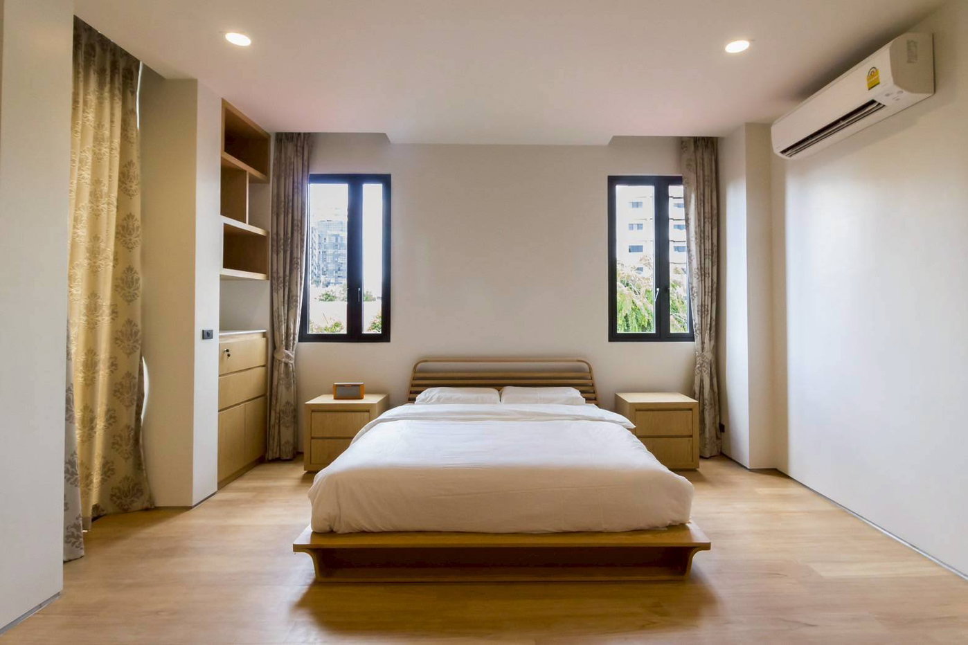 picture LTH14438 – House for Rent | Ekkamai Soi 8 | 127.3 sq.w. | 2 Beds 3 Baths | Near Ekkamai | 230K/Month - 9/17