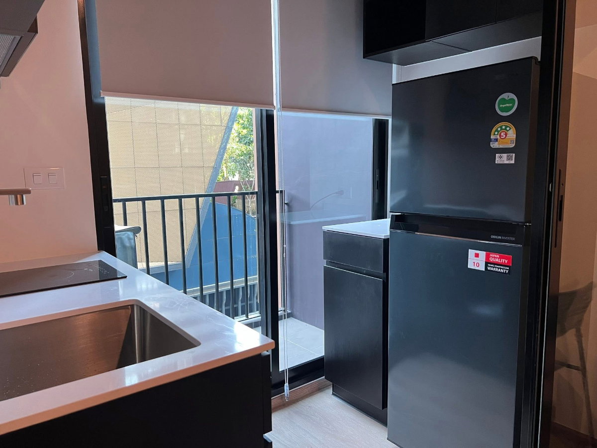 picture #S5788 For Rent Nue District R9 - 5/7