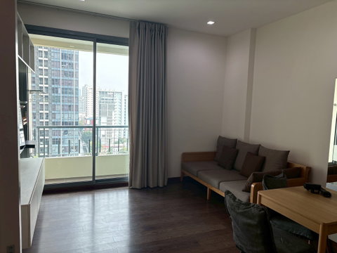 Rent Q Asoke! âĻ MRT Phetchaburi ð Expressway Access ðĢïļ Stunning 45 Sq.m. Fully Furnished Unit ðïļ Amazing City View! ðïļ (DSP390)