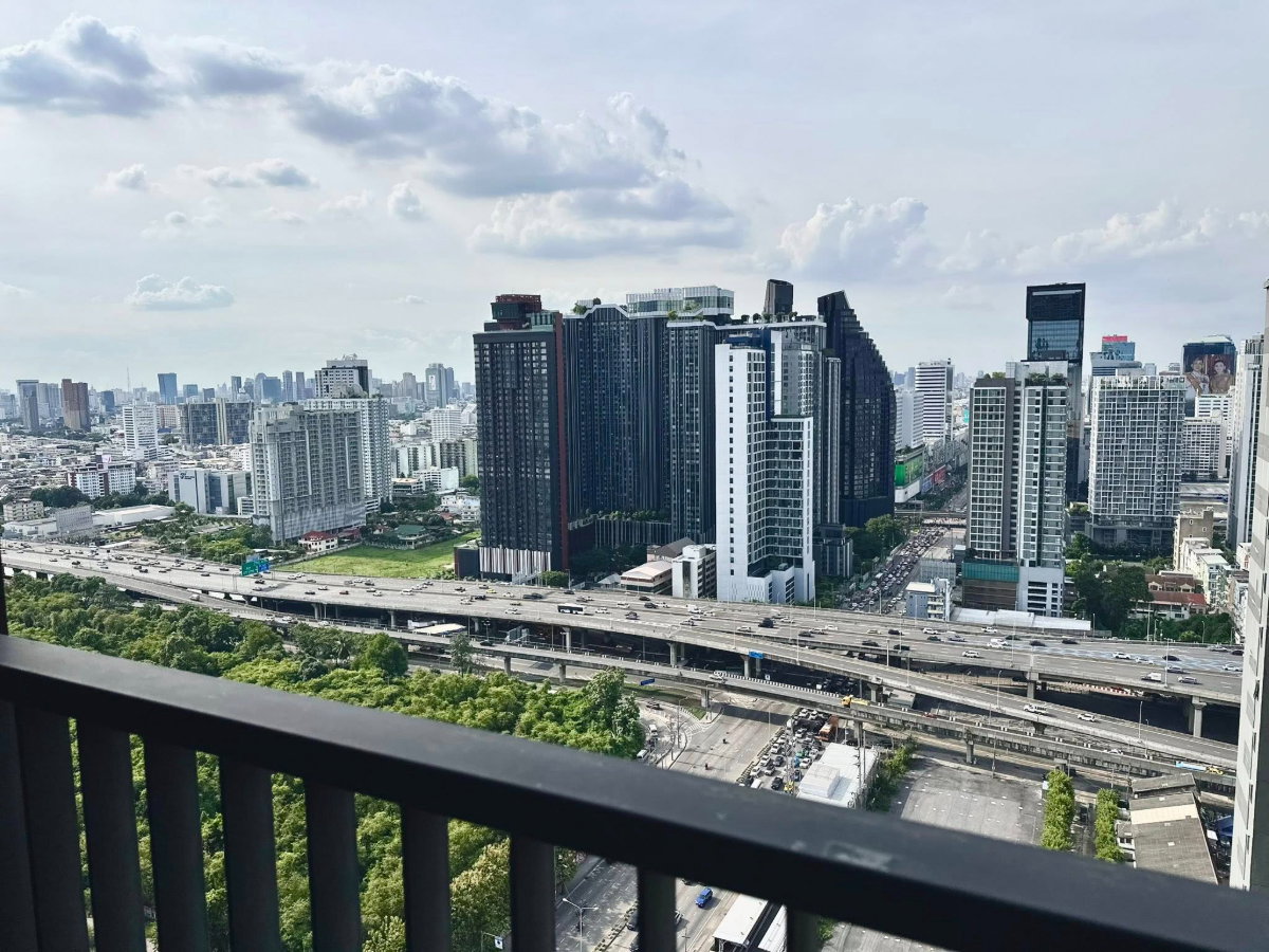รูป Life Asoke ให้เช่า! ✨ คอนโดหรู 2 นอน ชั้นสูง วิวสวย ใกล้ BTS/MRT อโศก ทำเลทอง ใจกลางเมือง 🚇🏙️ (DSP286) - รูปที่ 7/10