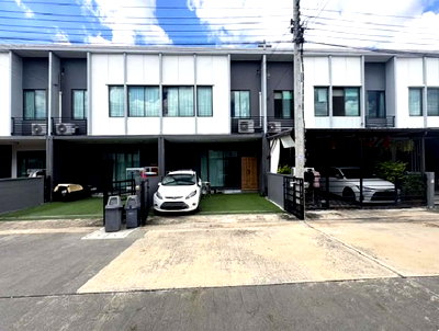 ทาวน์โฮม โรงเรียนนานาชาติเด่นหล้า : BB13828 ขายทาวน์เฮาส์ หมู่บ้าน พลีโน่ ชัยพฤกษ์-แจ้งวัฒนะ ซอย ในโครงการ ตำบล คลองพระอุดม อำเภอ ปากเกร็ด จังหวัด นนทบุรี