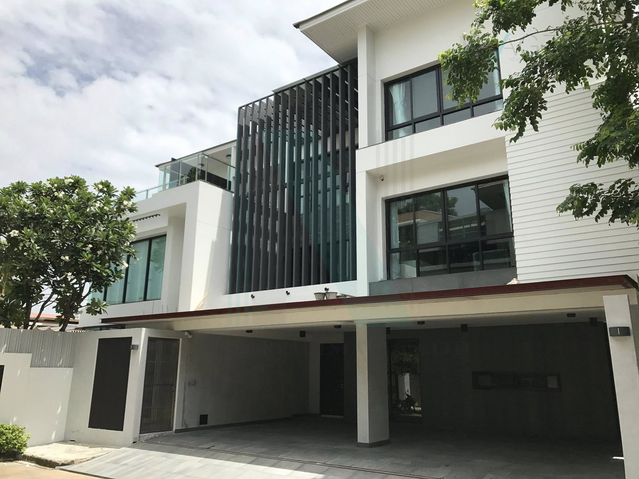 รูป 📌 ให้เช่าบ้านเดี่ยว 3 ชั้น บ้าน อิสสระ พระราม 9 4 ห้องนอน 6 ห้องน้ำ - รูปที่ 1/8
