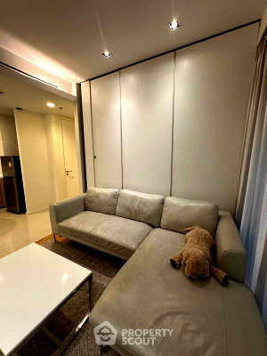 Condos for sale : 2-BR 79 Sqm At 26th Floor, Circle Living Prototype, MRT Phetchaburi (ID 2676188)
