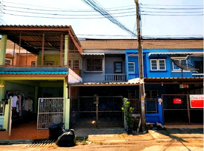 บ้านเดี่ยว ม.เกษตรศาสตร์ ศรีราชา : BP00594 ขายทาวน์เฮาส์ หมู่บ้าน เคียงเขา ซอย เก้ากิโล 17 ถนน เก้ากิโล ตำบล สุรศักดิ์ อำเภอ ศรีราชา จังหวัด ชลบุรี