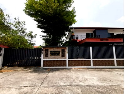 บ้านเดี่ยว ตึกคอม ชลบุรี : BB13133 ขายบ้านเดี่ยว หมู่บ้าน กีรติธานี แลนด์แอนด์เฮ้าส์ ถนน บ้านสวน-หนองข้างศอก ตำบล บ้านสวน อำเภอ เมืองชลบุรี จังหวัด ชลบุรี