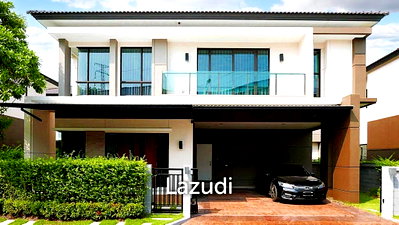 Houses for sale : 4 Bed 4 Baths 220 SQ.M The City Bangna-KM7