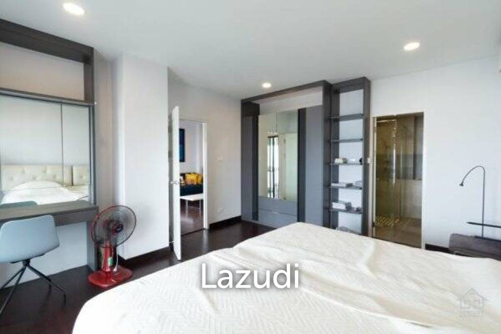 picture DUSIT THANI : 2 Bed Seaview condo - 9/21