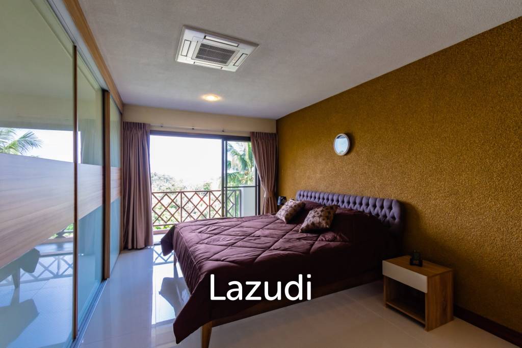 รูป PALM HILLS :  Renoted 2 Bed Condo in the Golf Course - รูปที่ 11/31