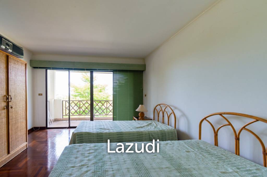picture PALM HILLS CONDO : 3 Bed Condo with mountain and seaview - 10/19