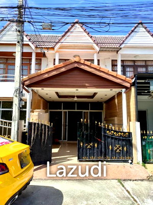 ทาวน์โฮม เพชรบุรี : 2 bed 2 bath Townhouse close to Cha am beach