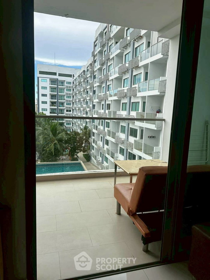 รูป คอนโด 2 ห้องนอน 72 ตร.ม. Club Royal Condominiums ใกล้ Sanctuary Of Truth (ID 2681291) - รูปที่ 1/13