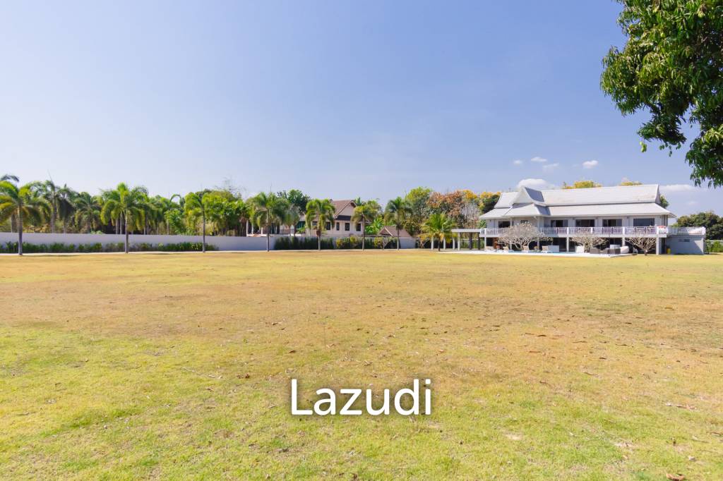 รูป IMPRESSIVE DETACHED 2 STOREY 4 BED POOL VILLA - รูปที่ 9/60