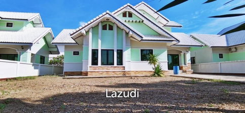 3 Beds 3 Baths 540 SQ.M Chaicharoen Sattahip