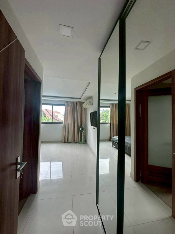 รูป คอนโด 2 ห้องนอน 72 ตร.ม. Club Royal Condominiums ใกล้ Sanctuary Of Truth (ID 2681291) - รูปที่ 7/13