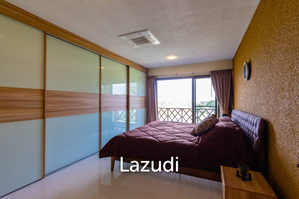 รูป PALM HILLS :  Renoted 2 Bed Condo in the Golf Course - รูปที่ 13/31
