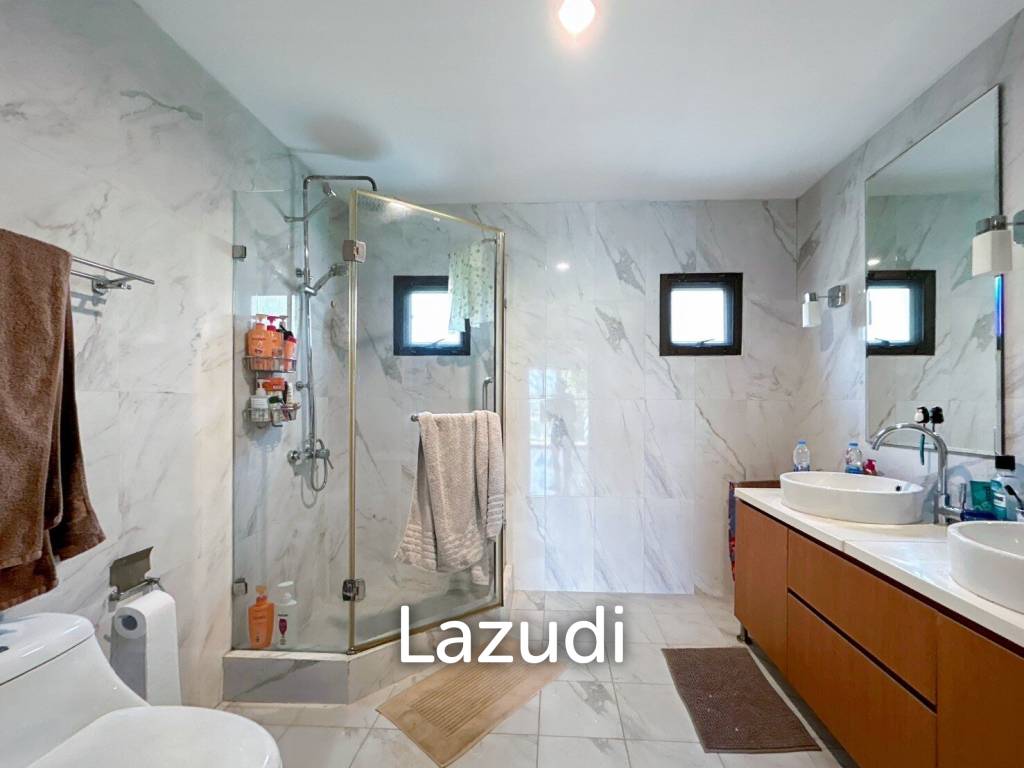 picture 3 Bed 3 Bath Condo with Stunning Golf Course Views - 25/40