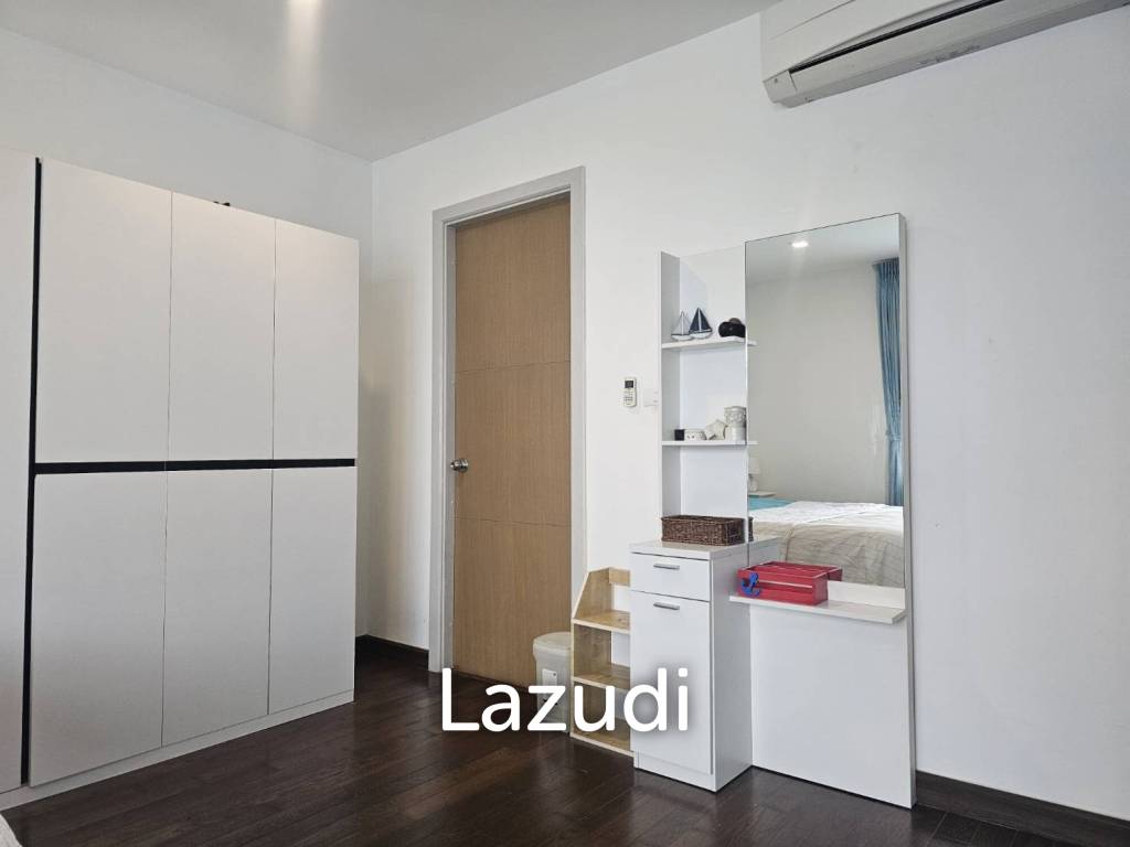 รูป THE SEACRAZE : 2 Bed condo near the beach with Pool View - รูปที่ 16/27