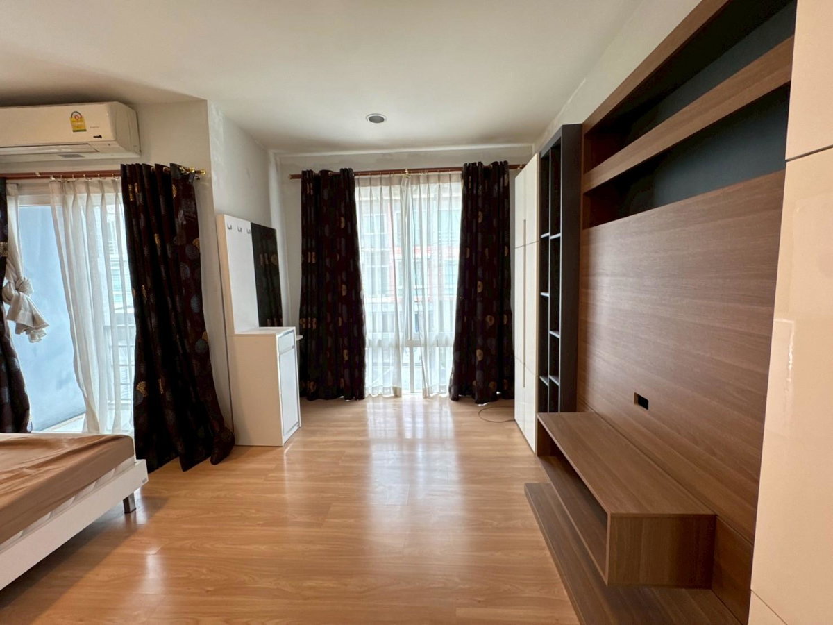 รูป ขายด่วน  ทาวน์โฮม 3 ชั้น กรีนิช รามอินทรา | พื้นที่ใช้สอย 193 ตรม.  - รูปที่ 22/29