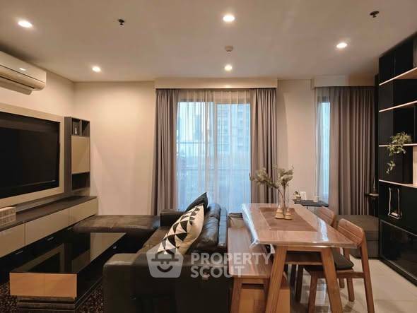 รูป คอนโด 2 ห้องนอน ที่ วิลล่า อโศก 200 ม. ถึง MRT เพชรบุรี (ID 2680189) - รูปที่ 2/10