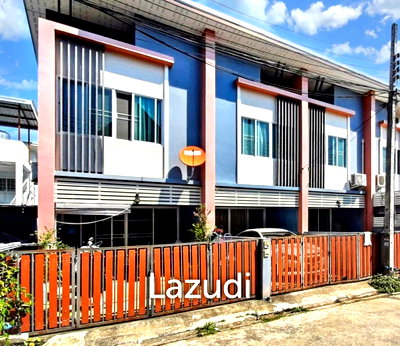 ทาวน์โฮม เชียงราย : ขายทาวน์โฮม 2 ชั้น 2 ห้องนอน โมเดิร์น ที่ใจกลางเมืองเชียงราย
