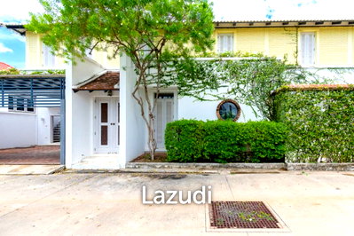 Houses for sale Hua Hin Bus Station : Vintage 3 Bed House in Good Location