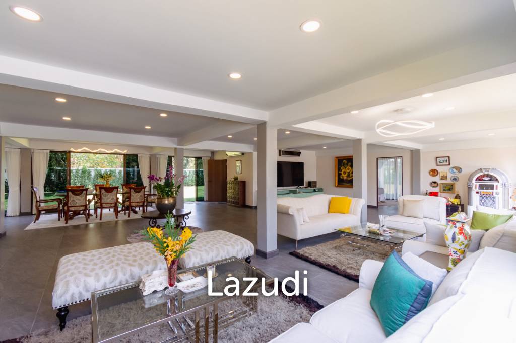 รูป IMPRESSIVE DETACHED 2 STOREY 4 BED POOL VILLA - รูปที่ 15/60