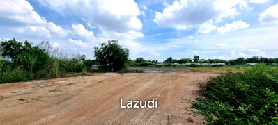 Land for sale Chonburi : 60 SQ.W. (240 SQ.M. ) Land In Bang Saray