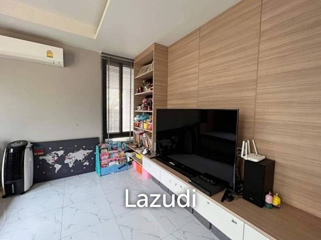 รูป ขายบ้าน 4 ห้องนอน สไตล์โมเดิร์นในหมู่บ้านวังตาล - รูปที่ 4/18