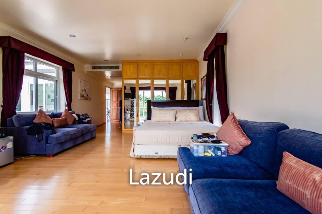 รูป PALM HILLS: วิลล่าหรู 7 ห้องนอนพร้อมสระว่ายน้ำในที่ดินขนาดใหญ่ - รูปที่ 40/64