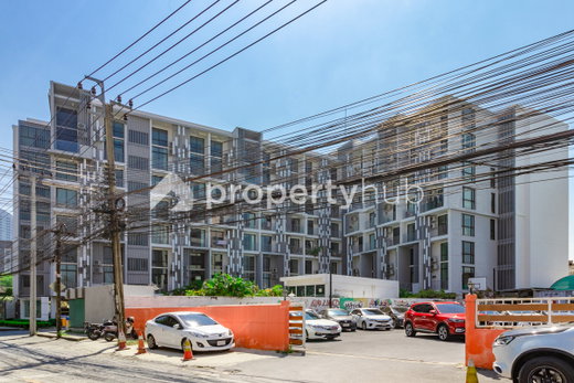 รูป Beyond Sukhumvit - รูปที่ 1/19